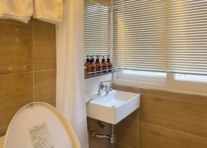 Stay42 Ddm Near Ddp - Airport Bus 2min Hostel