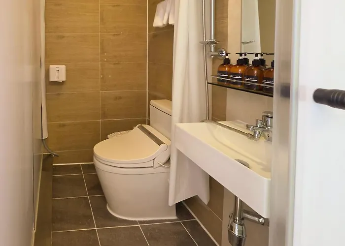 Hostel Stay42 Ddm Near Ddp - Airport Bus 2min