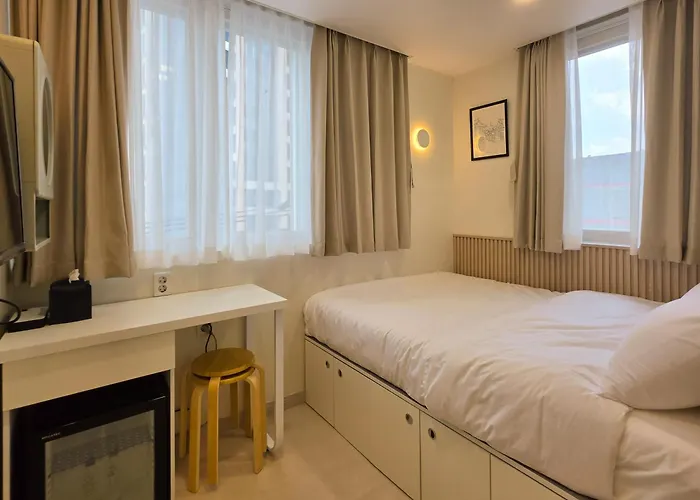 Hostel Stay42 Ddm Near Ddp - Airport Bus 2min Seoel