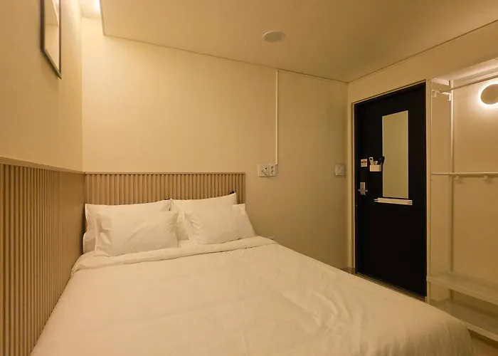 Stay42 Ddm Near Ddp - Airport Bus 2min *