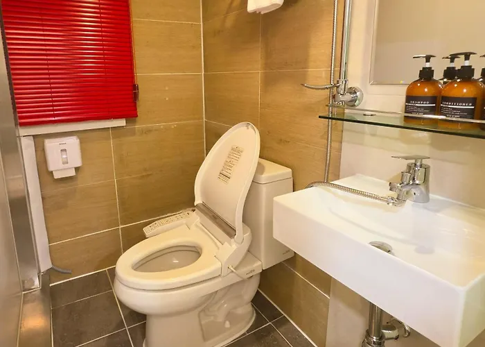 Hostel Stay42 Ddm Near Ddp - Airport Bus 2min